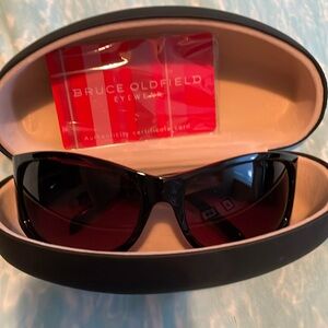 new  never worn Bruce Oldfield designer glasses comes with authenticity